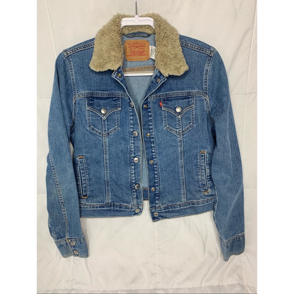 Levi’s Weekend Jacket